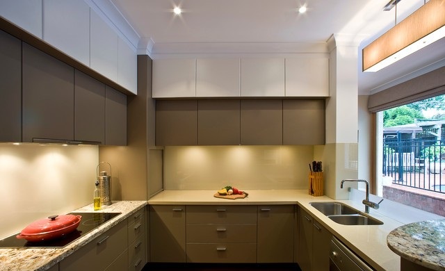 Tủ Bếp Acrylic Màu Nâu Tủ Bếp Acrylic Màu Nâu