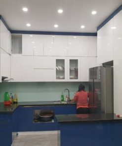 Tủ Bếp Inox Màu Xanh Lục Cho Chung Cư